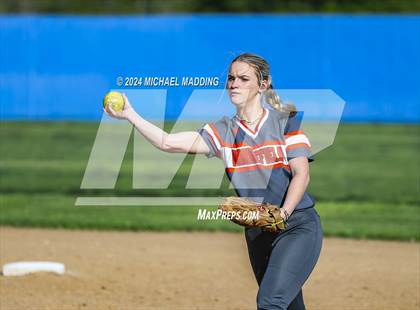 Thumbnail 2 in Orangefield vs. Buna photogallery.