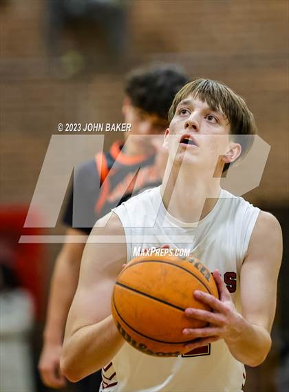 Thumbnail 3 in Golden Valley vs. Fernley (Rail City Classic) photogallery.