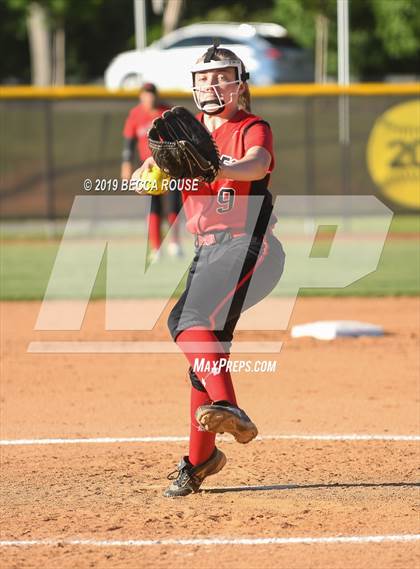 Thumbnail 2 in South Mecklenburg vs Olympic (SoMeck 7 4A Conference Tournament Final) photogallery.