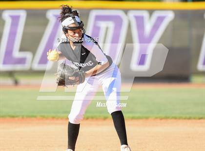 Thumbnail 2 in South Mecklenburg vs Olympic (SoMeck 7 4A Conference Tournament Final) photogallery.