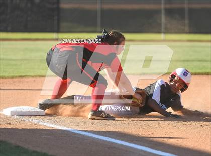 Thumbnail 3 in South Mecklenburg vs Olympic (SoMeck 7 4A Conference Tournament Final) photogallery.