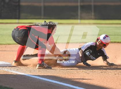 Thumbnail 2 in South Mecklenburg vs Olympic (SoMeck 7 4A Conference Tournament Final) photogallery.