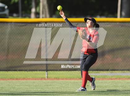 Thumbnail 3 in South Mecklenburg vs Olympic (SoMeck 7 4A Conference Tournament Final) photogallery.