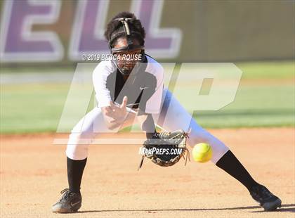 Thumbnail 1 in South Mecklenburg vs Olympic (SoMeck 7 4A Conference Tournament Final) photogallery.