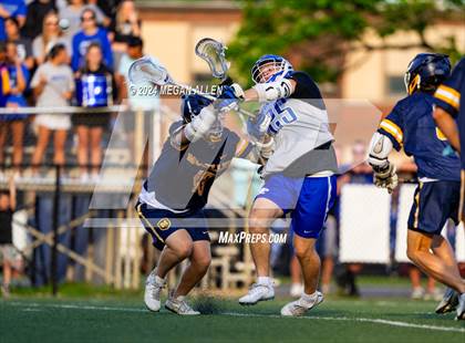 Thumbnail 2 in Archbishop Moeller @ Springboro (OHSAA Division I Region 4 Regional Quarterfinal) photogallery.
