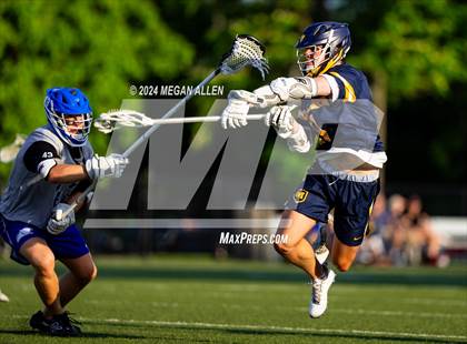 Thumbnail 1 in Archbishop Moeller @ Springboro (OHSAA Division I Region 4 Regional Quarterfinal) photogallery.