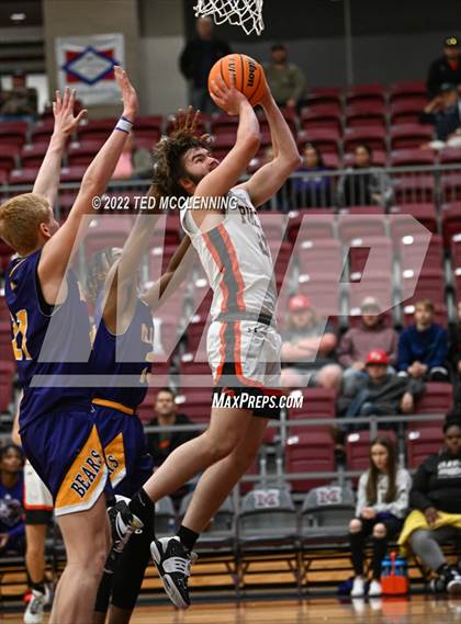 Thumbnail 2 in Calico Rock vs. Bradley (AAA 1A State Playoff Semi-Final) photogallery.