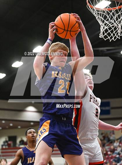Thumbnail 2 in Calico Rock vs. Bradley (AAA 1A State Playoff Semi-Final) photogallery.