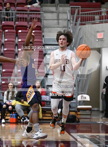 Thumbnail 1 in Calico Rock vs. Bradley (AAA 1A State Playoff Semi-Final) photogallery.