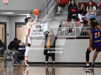 Thumbnail 3 in Calico Rock vs. Bradley (AAA 1A State Playoff Semi-Final) photogallery.