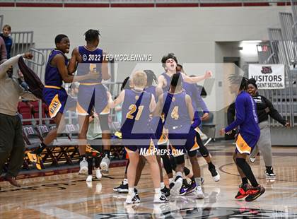 Thumbnail 3 in Calico Rock vs. Bradley (AAA 1A State Playoff Semi-Final) photogallery.