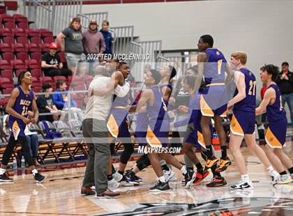 Thumbnail 2 in Calico Rock vs. Bradley (AAA 1A State Playoff Semi-Final) photogallery.