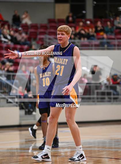 Thumbnail 1 in Calico Rock vs. Bradley (AAA 1A State Playoff Semi-Final) photogallery.