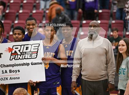 Thumbnail 1 in Calico Rock vs. Bradley (AAA 1A State Playoff Semi-Final) photogallery.