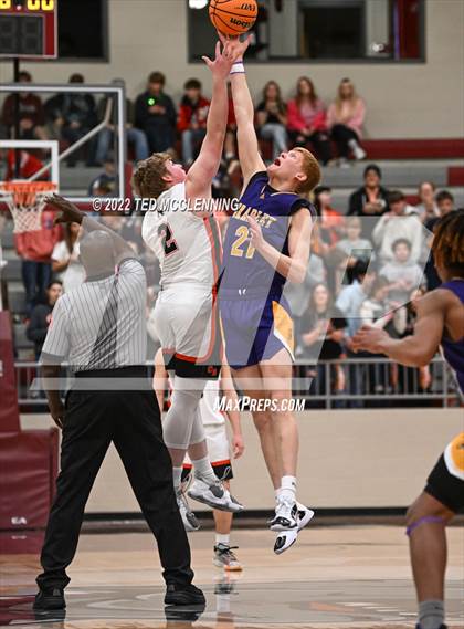 Thumbnail 3 in Calico Rock vs. Bradley (AAA 1A State Playoff Semi-Final) photogallery.