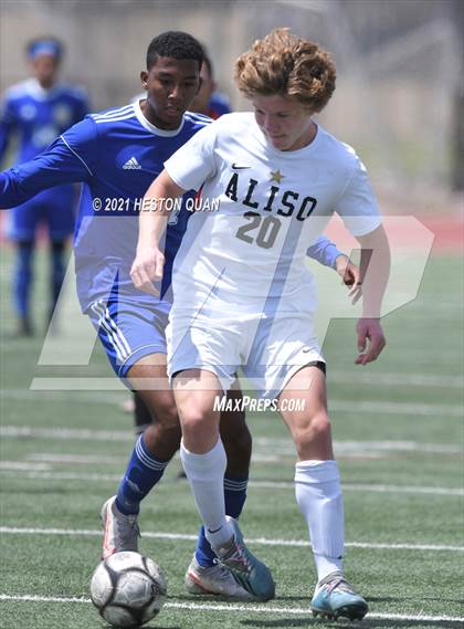 Thumbnail 2 in Aliso Niguel @ Valencia (CIF-SS D2 Semi-Final) photogallery.