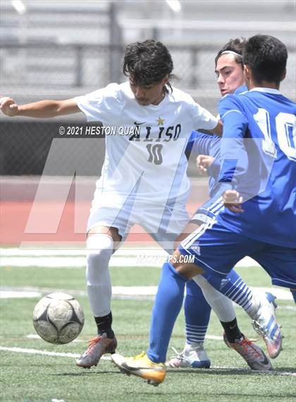 Thumbnail 2 in Aliso Niguel @ Valencia (CIF-SS D2 Semi-Final) photogallery.