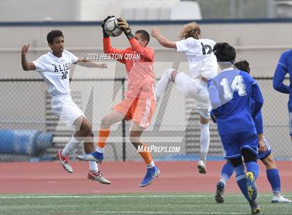 Thumbnail 2 in Aliso Niguel @ Valencia (CIF-SS D2 Semi-Final) photogallery.