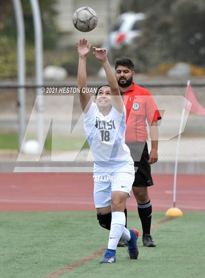 Thumbnail 1 in Aliso Niguel @ Valencia (CIF-SS D2 Semi-Final) photogallery.