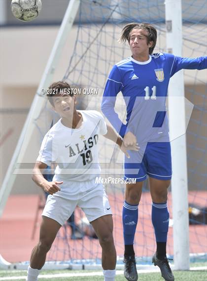 Thumbnail 1 in Aliso Niguel @ Valencia (CIF-SS D2 Semi-Final) photogallery.