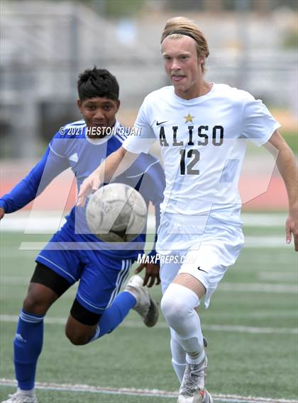 Thumbnail 2 in Aliso Niguel @ Valencia (CIF-SS D2 Semi-Final) photogallery.