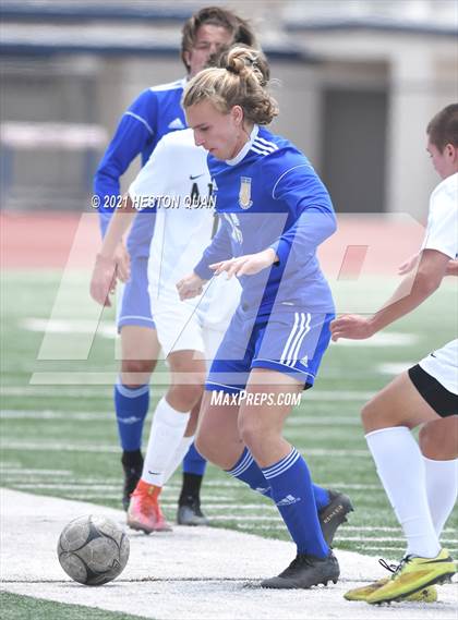 Thumbnail 2 in Aliso Niguel @ Valencia (CIF-SS D2 Semi-Final) photogallery.