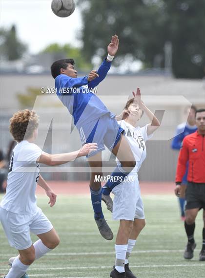 Thumbnail 3 in Aliso Niguel @ Valencia (CIF-SS D2 Semi-Final) photogallery.
