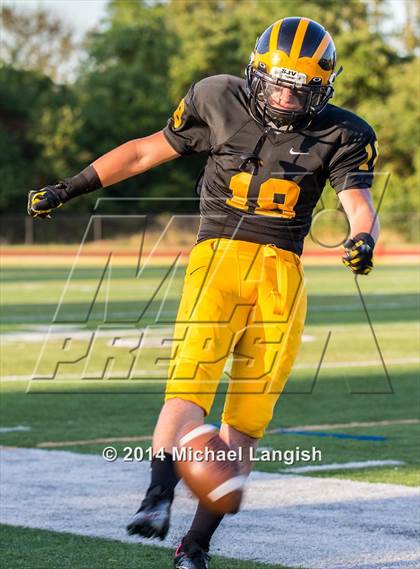 Thumbnail 2 in Matawan Regional @ St. John-Vianney photogallery.