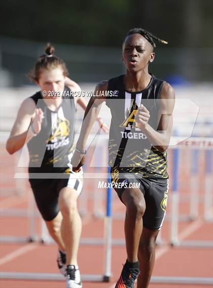 Thumbnail 3 in NewRock Track Meet photogallery.