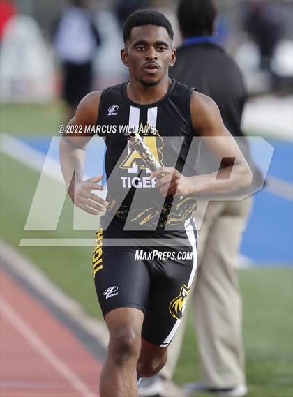 Thumbnail 2 in NewRock Track Meet photogallery.