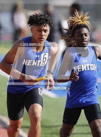 Thumbnail 2 in NewRock Track Meet photogallery.