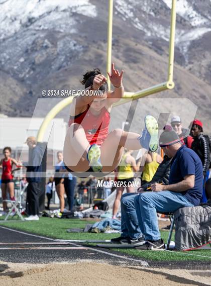 Thumbnail 1 in Early Bird Invitational (Long Jump) photogallery.