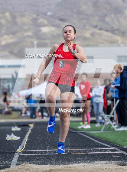 Thumbnail 3 in Early Bird Invitational (Long Jump) photogallery.