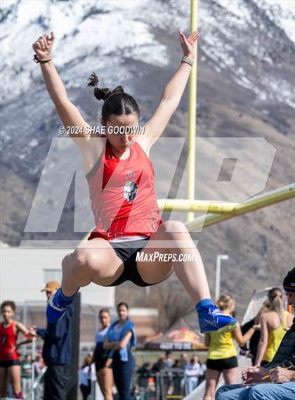Thumbnail 3 in Early Bird Invitational (Long Jump) photogallery.