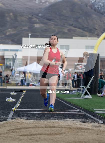 Thumbnail 3 in Early Bird Invitational (Long Jump) photogallery.