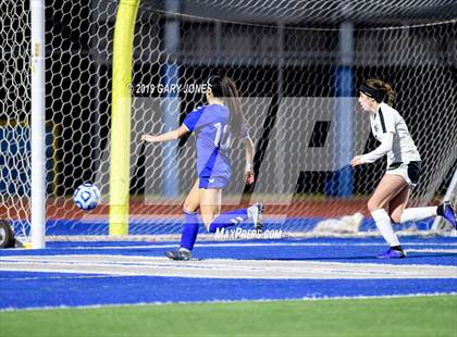 Thumbnail 1 in Granite Bay vs. Davis (CIF SJS D1 Final) photogallery.