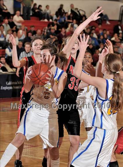 Thumbnail 3 in North County Christian vs. Calvary Baptist (CIF SS D6A Final) photogallery.