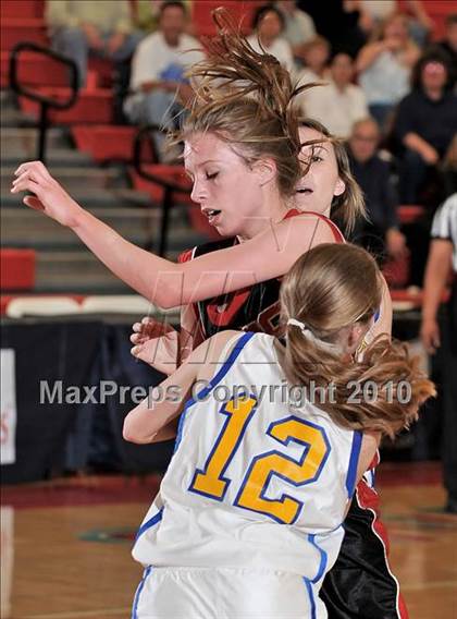 Thumbnail 1 in North County Christian vs. Calvary Baptist (CIF SS D6A Final) photogallery.
