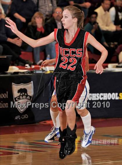 Thumbnail 2 in North County Christian vs. Calvary Baptist (CIF SS D6A Final) photogallery.