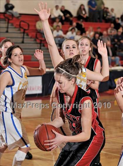 Thumbnail 1 in North County Christian vs. Calvary Baptist (CIF SS D6A Final) photogallery.