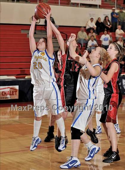 Thumbnail 1 in North County Christian vs. Calvary Baptist (CIF SS D6A Final) photogallery.