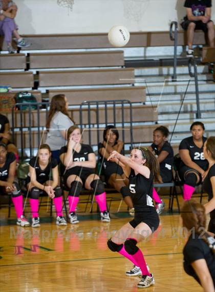 Thumbnail 3 in Ascension Episcopal vs. Hamilton Christian photogallery.