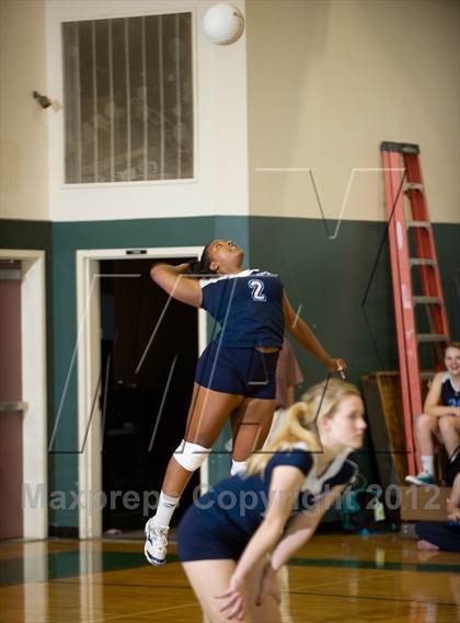 Thumbnail 2 in Ascension Episcopal vs. Hamilton Christian photogallery.