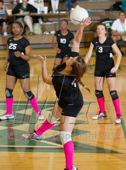 Thumbnail 3 in Ascension Episcopal vs. Hamilton Christian photogallery.