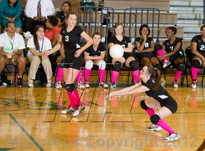 Thumbnail 2 in Ascension Episcopal vs. Hamilton Christian photogallery.