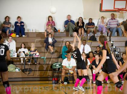 Thumbnail 1 in Ascension Episcopal vs. Hamilton Christian photogallery.