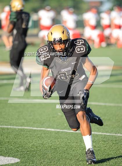 Thumbnail 2 in DeSoto vs MacArthur photogallery.