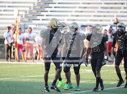 Thumbnail 1 in DeSoto vs MacArthur photogallery.