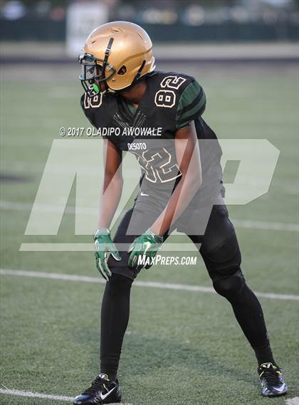 Thumbnail 3 in DeSoto vs MacArthur photogallery.
