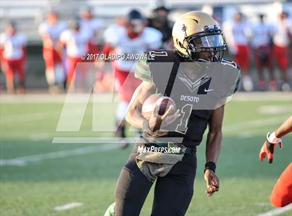 Thumbnail 1 in DeSoto vs MacArthur photogallery.